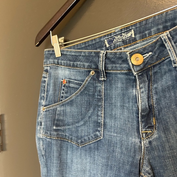 Hudson Jeans size 31 GUC Blue Straight-Leg Denim with Faded Details - Picture 5 of 12